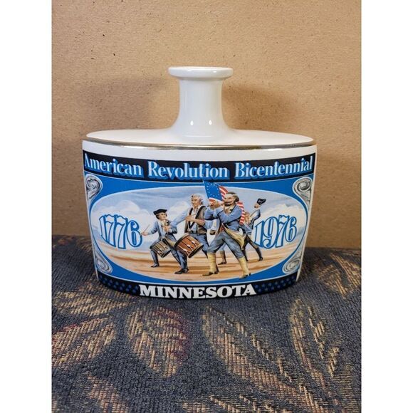 The Early Times Bicentennial Limited Edition Decanter 1976 Minnesota - Picture 1 of 6